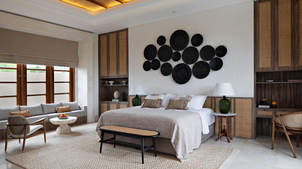 Villa Dhanika - Luxurious master bedroom
