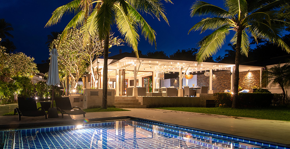Villa Chi - Villa view at night
